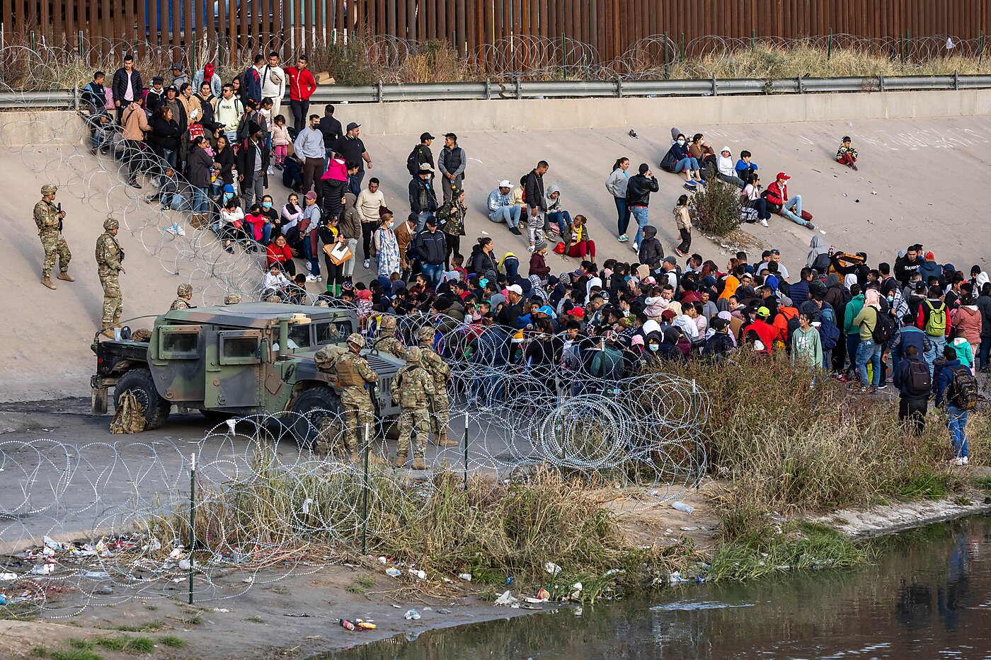 Explaining the Border Standoff Between Texas and the Federal Government